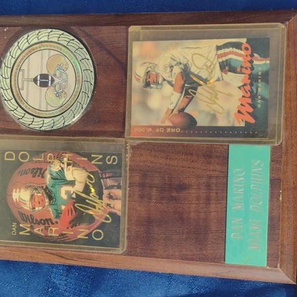 Dan Marino Framed Plagues(2) - Picture 4 of 8